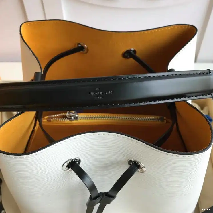 LV Bags 19T1L0463 0603
